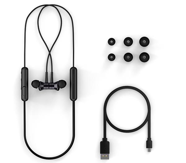 product-view 1MORE Piston Fit Bluetooth In-Ear Headphones 